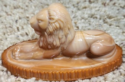 Summit Art Glass Oscar Lion Chocolate Treasure Figurine Paperweight R Vogelsong