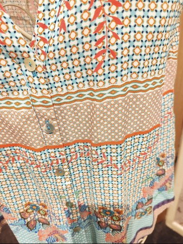 Schöne Designer Bluse von Tinto - Bild 2 von 4