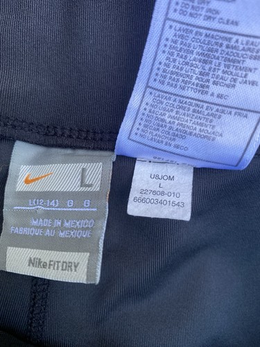 Nike Capri Crop Flare Allenamento Yoga Leggings Pantaloni Grandi Nero 227608-010 Fit Dry - Foto 9 di 9