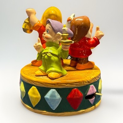 Disney Co Music Box Schmid Snow White & The Seven Dwarfs Grumpy Dopey Doc 48923