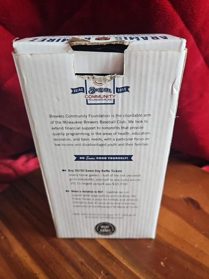 2012 ARAMIS RAMIREZ MILWAUKEE BREWERS SGA BOBBLEHEAD RARE GOLD CERVECEROS JERSEY - Image 4 of 4