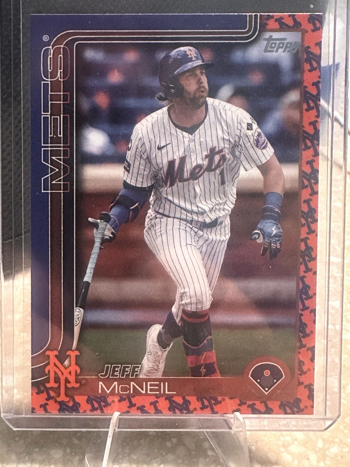 2025 Topps Series 1 Jeff McNeil Team Logo Variation SP #149 NY Mets