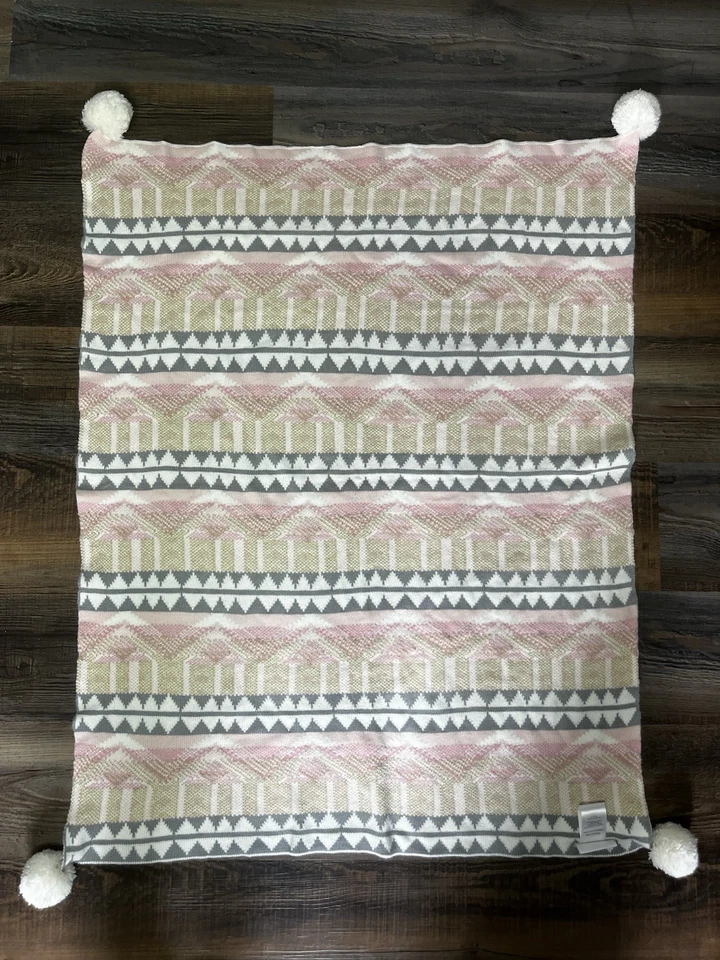 Manta para bebé Emily & Meritt Pottery Barn Kids *40”x 30” pompones pasteles dorados Foto 4 de 4