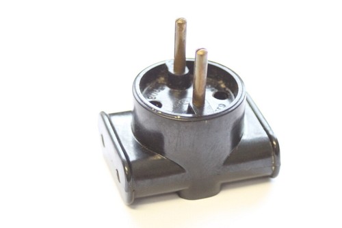 Old Plug Socket 6A/250V Power Thief Distributor Multi-Outlet Adapter