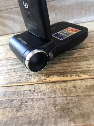 Samsung Sports Camcorder Video Digital Camera SC-X210L - Battery Won’t Stay In - Picture 5 of 8