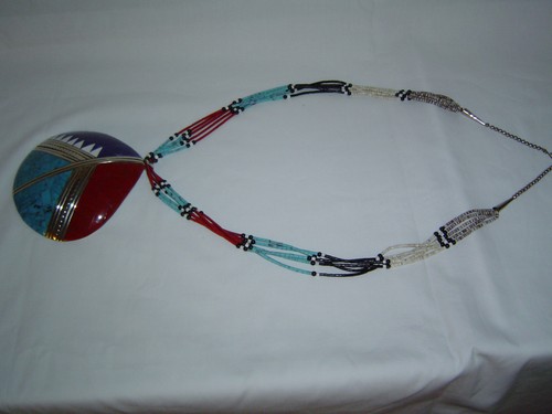 Vintage Santa Domingo Shell Turquoise Necklace - Picture 4 of 6