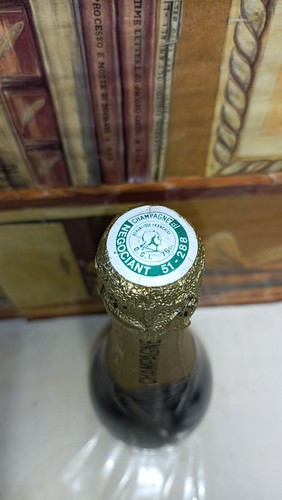 Champagne Comte De Robart Cuvee Reserve Brut 75cl 12% Anni 70 (142) - Imagen 7 de 8