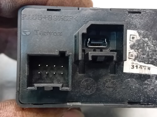 INGRESSO PRESA USB/AUX FIAT 500 L - Imagen 4 de 4