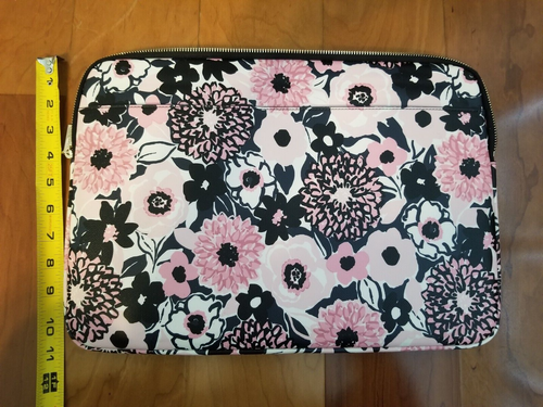 Kate Spade Floral Printed 15" Laptop Sleeve Zipper Closure Black Pink Multi EUC - Picture 2 of 10