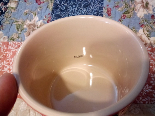 NEW With ORIGINAL STICKER LE CREUSET CHERRY CERISE 4 OUNCE BUTTER BELL CROCK - Picture 7 of 8