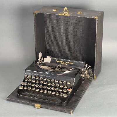 Vintage 1931 Remington Portable Model 5 Noiseless Typewriter Vintage 1931 Remington Portable Model 5 Noiseless Typewriter