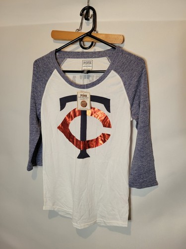 Victoria's Secret PINK Minnesota Twins Meet Me in the Dugout Shirt New with Tag - Picture 1 of 8