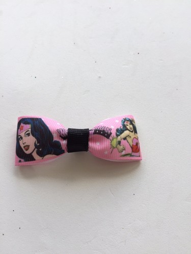 Handmade Small Dog and Cat Collar Bows - DC Comics - Wonder Woman - Picture 2 of 6