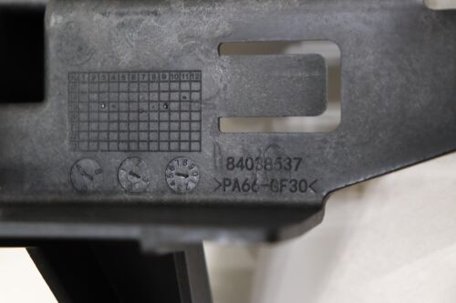 2020 - 2025 CADILLAC CT5 DASHBOARD RADIO MOUNT BRACKET OEM 84038537 - Picture 12 of 13