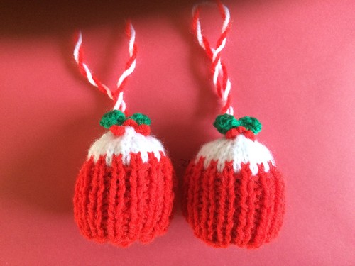 Christmas Tree Decorations, Puddings, Robin, Penguin, Santa, mixed Stockings - Picture 3 of 10