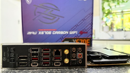 MSI X670E CARBON WIFI AM5 – Ryzen 9000 Ready – Boxed + All Accessories - Picture 4 of 12