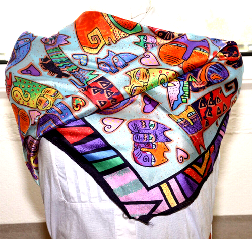 Foulard sciarpa 100% seta in puro raso di seta cm 82x86 circa nuovo - Foto 2 di 4