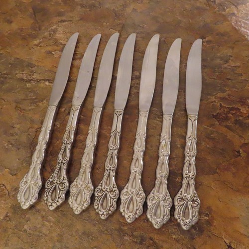 Oneida Chandelier Set of 7 Dinner Knives Community Stainless Flatware Lot B - Picture 5 of 5