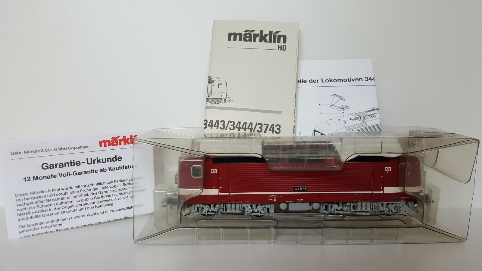 Märklin h0 3443 BR 243 (243 897-6) DR tedesca e-Lok NUOVO Märklin h0 3443 BR 243 (243 897-6) DR tedesca e-Lok NUOVO