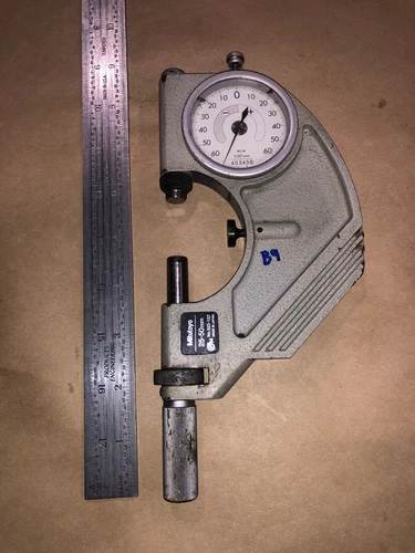 MITUTOYO DIAL SNAP GAGE  25-50MM 0.001MM NO. 523-122