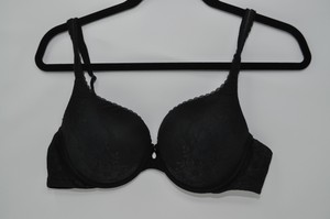 Victorias-Secret-Bra-Black-Lace-Overlay-Body-By-Victoria-Perfect-Shape-Sz-38C