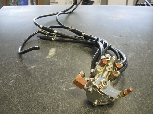 Yamaha Outboard 6R4-13200-00-00 Oil Injection Pump assy BIN0232 - Bild 2 von 14
