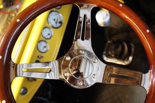 14 inch 6-bolt steering wheel Dark Real Wood - Picture 3 of 4