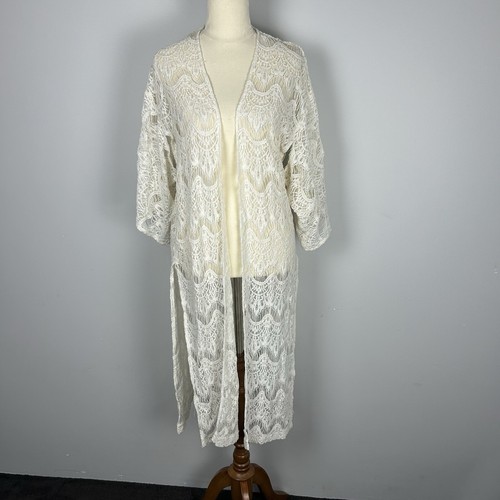 Mink Pink Lace Kimono Cream Size XS/S Beach Summer
