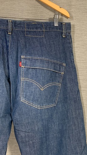 Pantalones Cortos Levis Engineered Twist W38 Para Hombres Azul Pierna Retorcida 1/2 Jeans Pantalones Cortos De Colección - Imagen 8 de 23