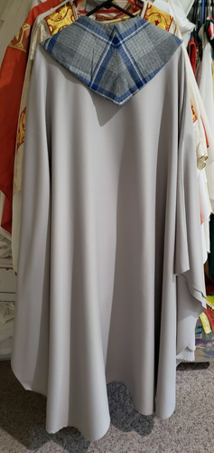 SACERDOTE CLERO OFICIANTE VESTIMENTA CASULLA Y ESTOLA HECHA A MEDIDA PALOMA GRIS XL-XXL - Imagen 2 de 8