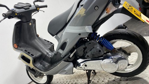 Peugeot Speedfight 50 2004 8K RUNNING 2 STROKE 2T PROJECT SCOOTER 50CC - Picture 11 of 20