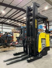 2018 Hyster N45ZR2-18.5 Stand-On Reach Truck 36V 3,036 Hours!