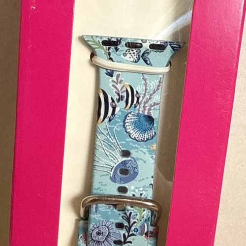 NIB Vera Bradley Blue /ocean Apple Watch Band  - Picture 2 of 3