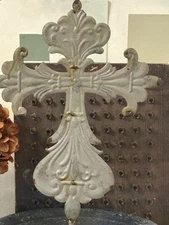 Beautiful Standing Metal  Cross Ornate Rustic Distressed New 19”
