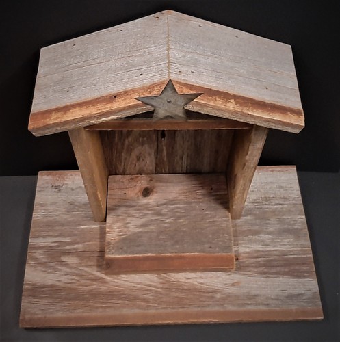 Handcrafted Barn Wood Creche For Willow Tree Nativity Set (figs not included) - Picture 6 of 6