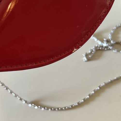 Red Hot Lips Purse Crossbody Y2K Handbag SilverLink Shoulder Strap Vinyl - Picture 7 of 9