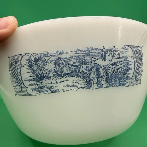 VTG. Glasbake By Royal 10” Nesting Mixing Bowl Currier & Ives Milk Glass HTF