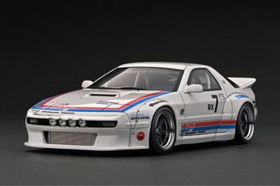 自動車 1/18 IG2909 PANDEM RX-7 FC3S White Ig2918 1/18 Pandem Rx-7 Fc3S White With Engine Resin Casting