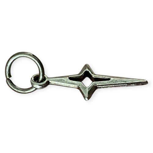 Ciondolo Charm Ritaglio Starburst Tono Argento Minimalista Y2K Spacecore Gioielli 1" - Foto 2 di 3