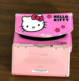 Nintendo 3DS Rose Pink Handheld System Hello Kitty Case 6 Games No Charger