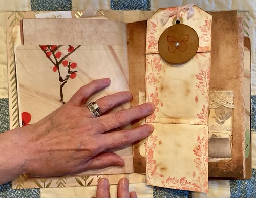 Handmade Junk Journal - Picture 9 of 23