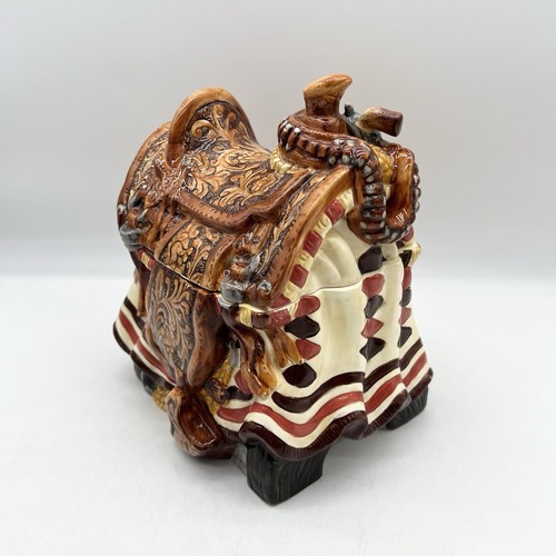 Western Saddle Ceramic Cookie Jar Cowboy Cowgirl Wrangler Rope & Belt Detail NIB - Picture 7 of 17
