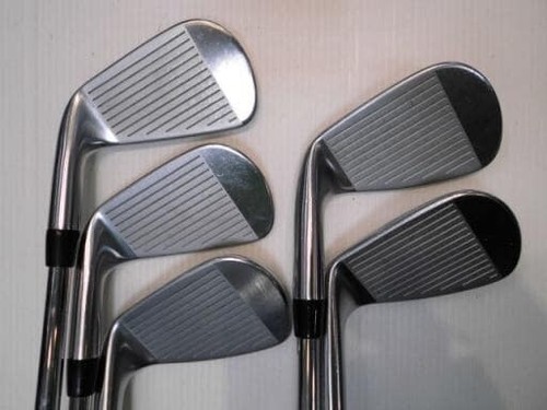 Titleist T100 5s Iron Set / 6-9 PW / Flex Stiff S200 / ANT TOUR WHITE Exc - Picture 3 of 11