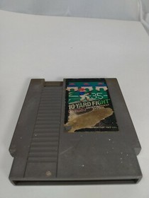 10 Yard Fight NES Original Nintendo GAME Tested + WORKING & Authentic 5 Screw