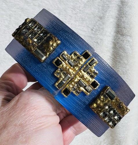 ALEXIS BITTAR Cornflower Blue Lucite ART DECO Crystal Hinged BRACELET, 1.25” W - Picture 6 of 20