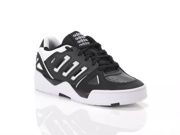 Adidas mann hotsell