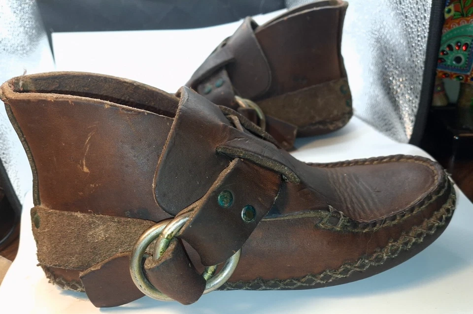 Bota anel clássica Quoddy, mocassim de couro costurado à mão tamanho 6.5 vintage - Imagem 4 de 4