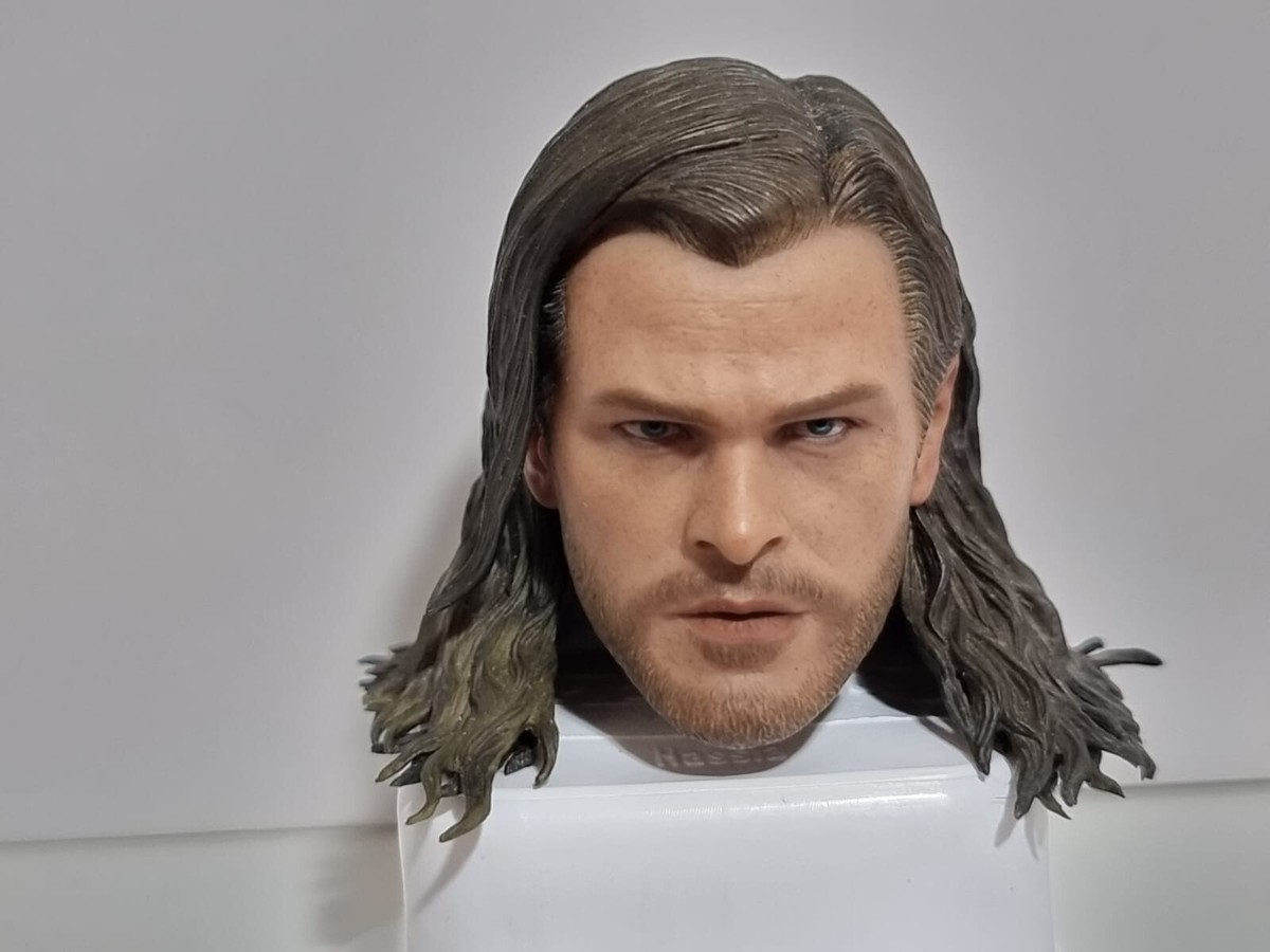 Hot Toys 1/6 MMS175 THOR Head Sculpt avengers !Good