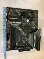 MSI MAG B550 Tomahawk AMD AM4 ATX Desktop Motherboard (B550TMHWK)
