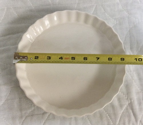 Signature Housewares- 9” Fluted White Quiche Dish  NEW! - Picture 2 of 5